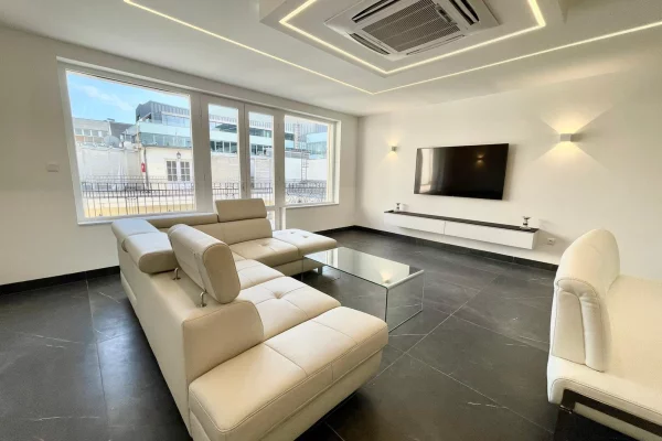 Vigyázó Ferenc street apartment for sale