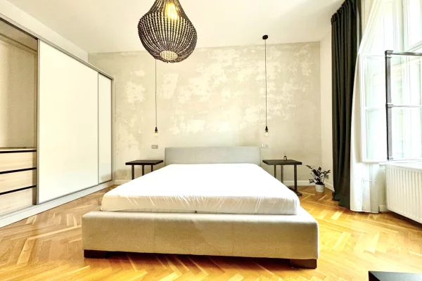 Apartment for Rent in Kiraly Street